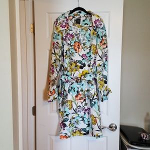 Gorgeous floral trench